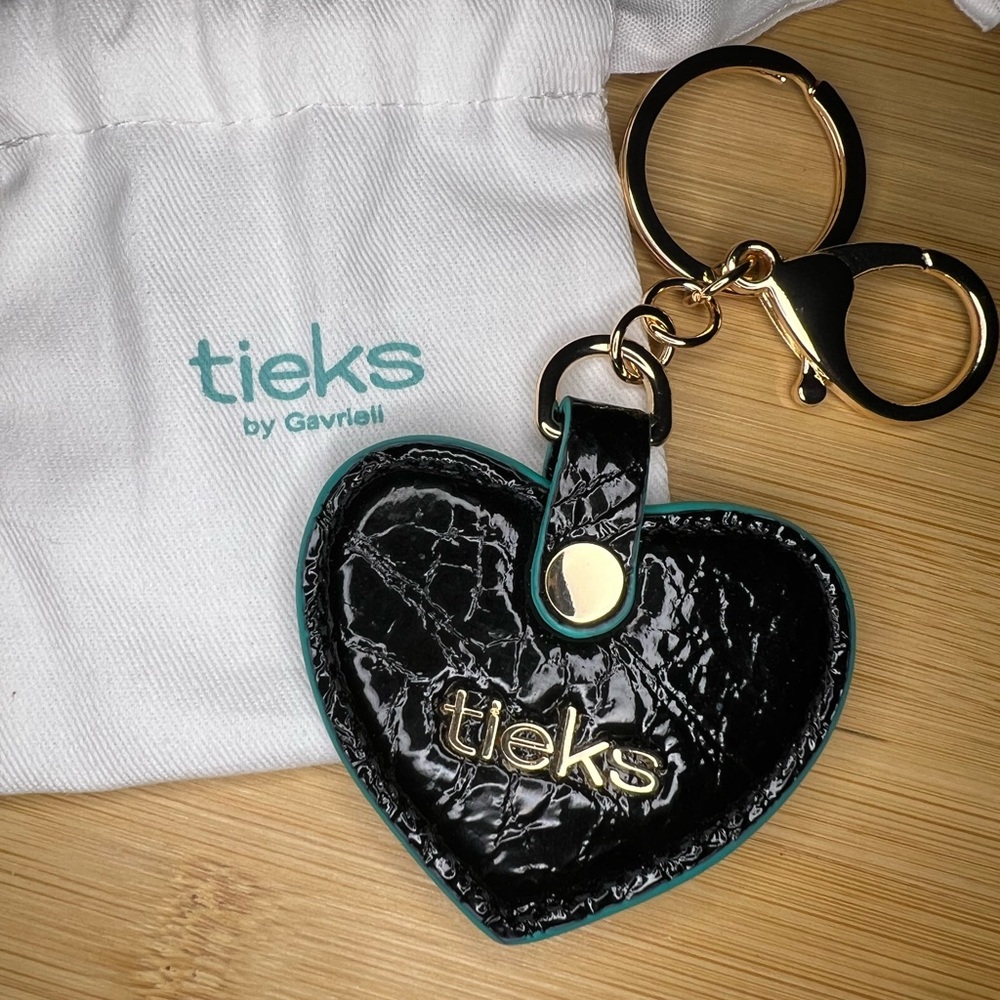 Tieks Obsidian Black Heart Keychain from advent calendar day 1